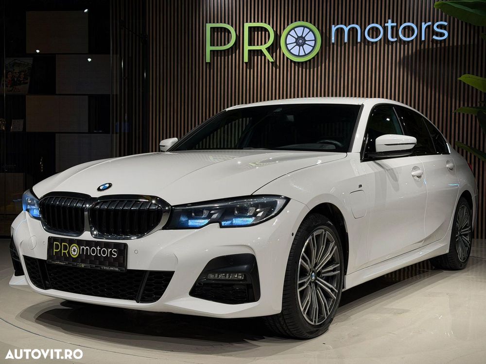 BMW Seria 3 330e iPerformance M Sport - 11