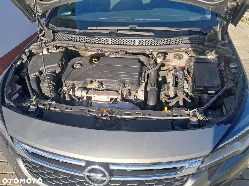 Opel Astra V 1.4 T Enjoy - 8