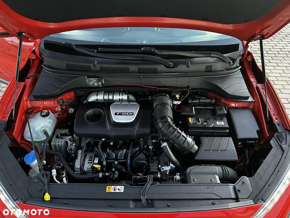 Hyundai Kona 1.6 T-GDI DCT 4WD Premium - 34