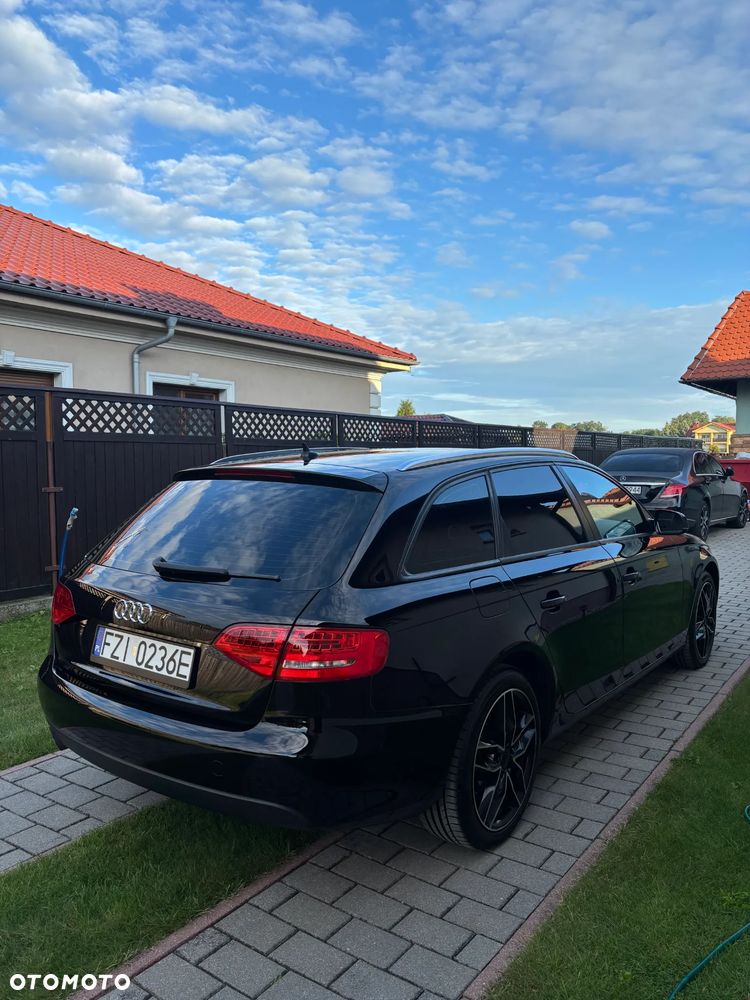 Audi A4 Avant 2.0 TDI - 12
