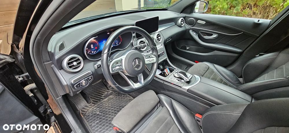 Mercedes-Benz Klasa C 220 d 9G-TRONIC - 9
