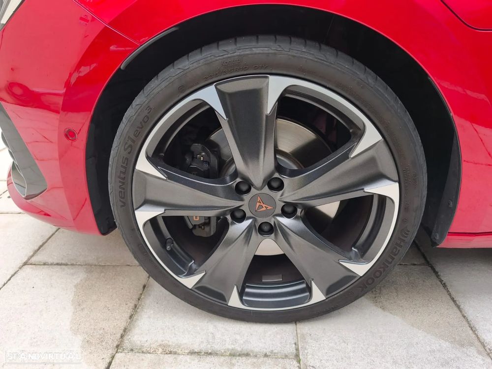 Cupra Leon ST 1.4 e-Hybrid VZ DSG - 13