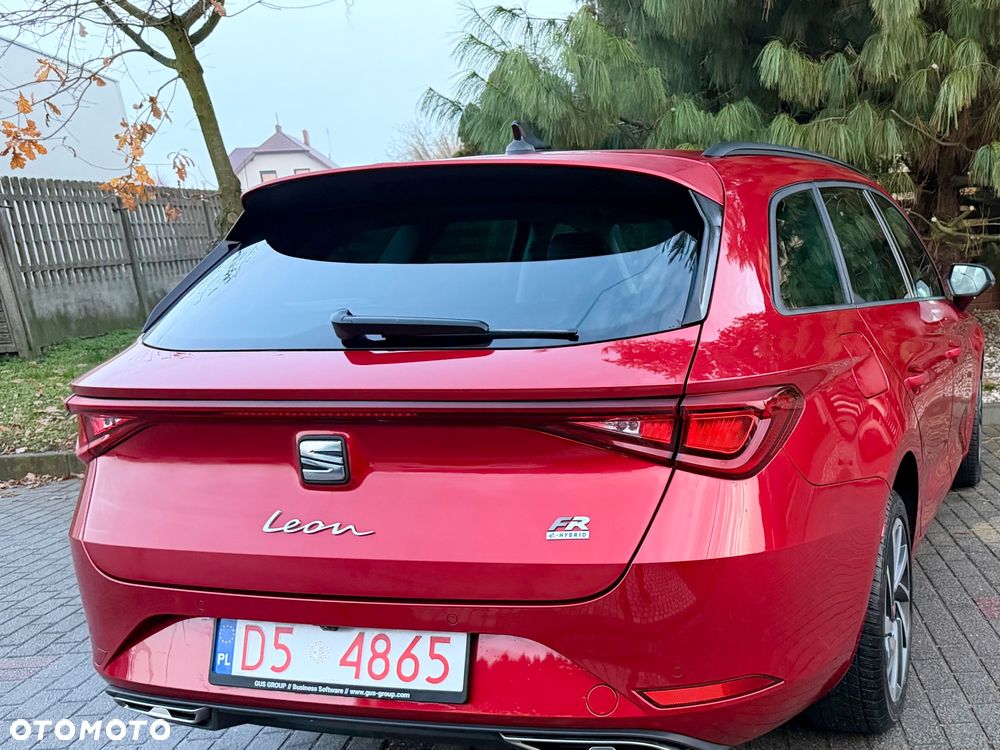 Seat Leon 1.5 e-Hybrid DSG FR Black Edition - 10