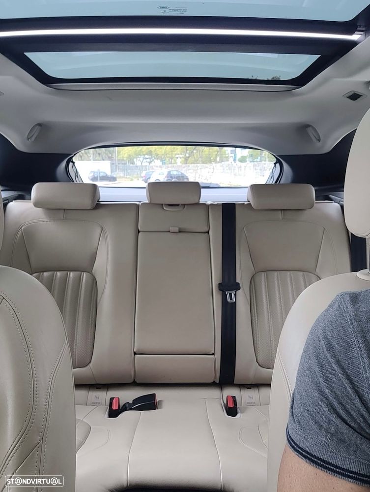 Jaguar F-Pace 2.0 i4D Prestige AWD Aut. - 6