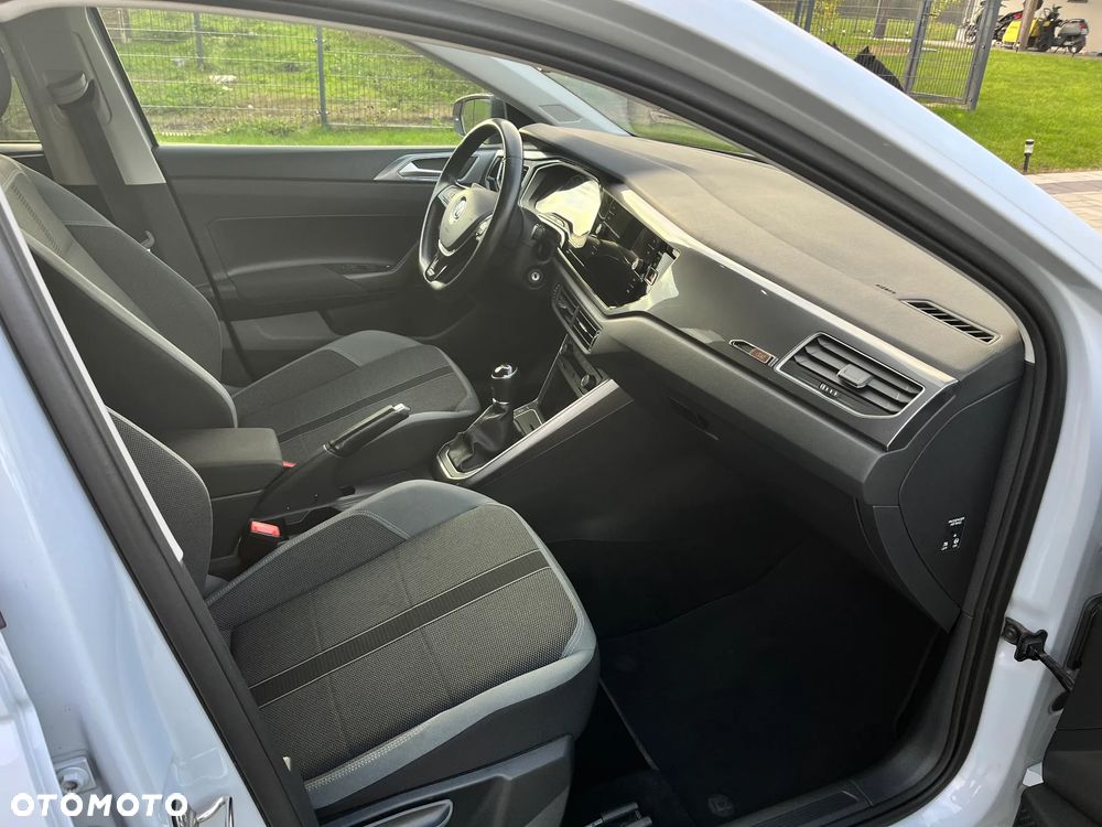 Volkswagen Polo - 16