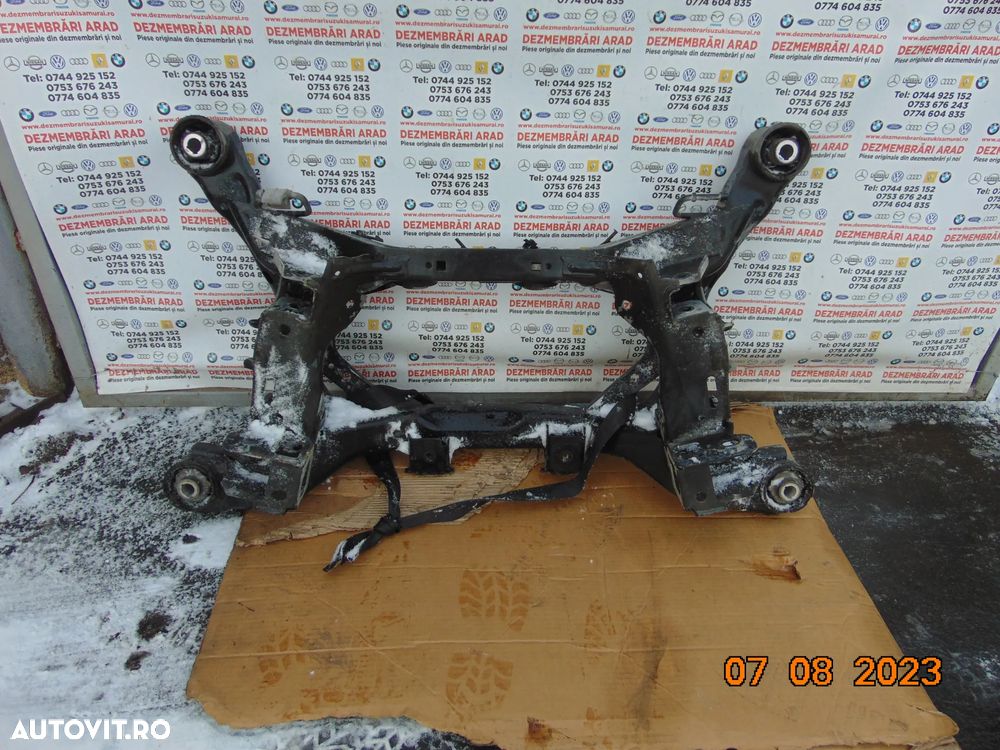 Jug Punte Spate jaguar F Pace 2016 in sus punte spate jaguar f pace dezmembrez f pace 2.0 - 1