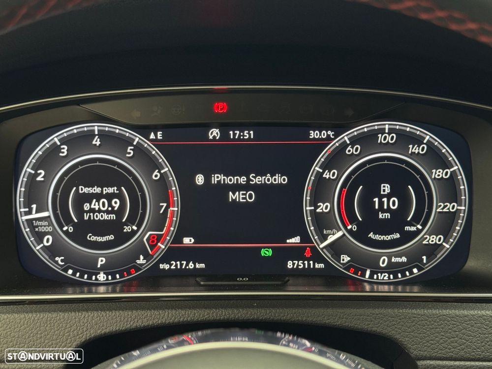 VW Golf 2.0 TSI GTI DSG Performance - 25