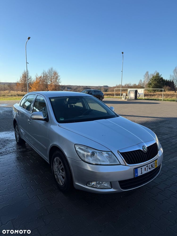 Skoda Octavia - 2