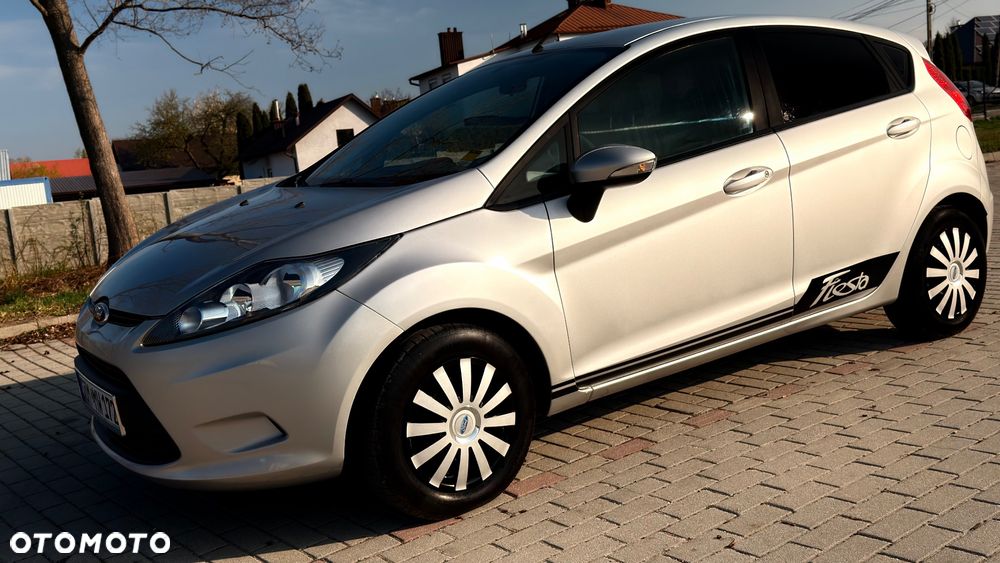 Ford Fiesta 1.25 Titanium - 11