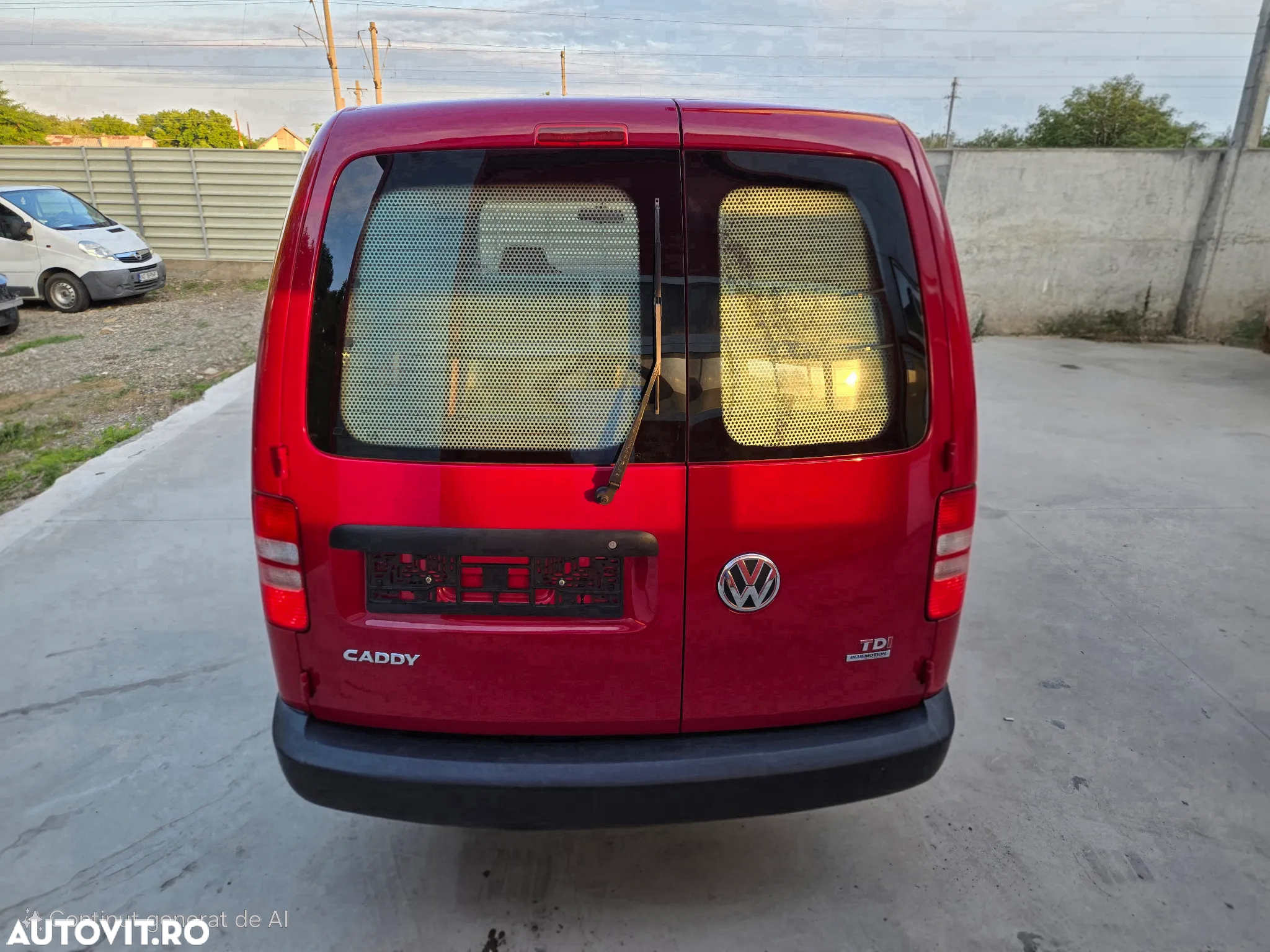 Volkswagen Caddy MAXI / CUTIE AUTOMATĂ / 2012 - 25