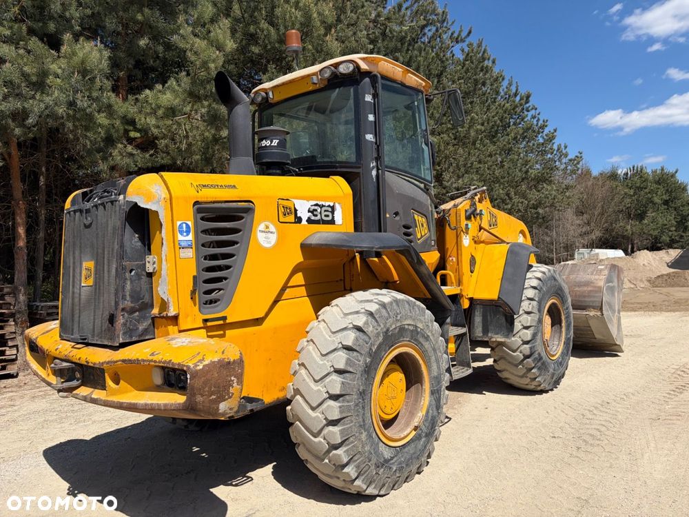 JCB 436 4X4 - 5