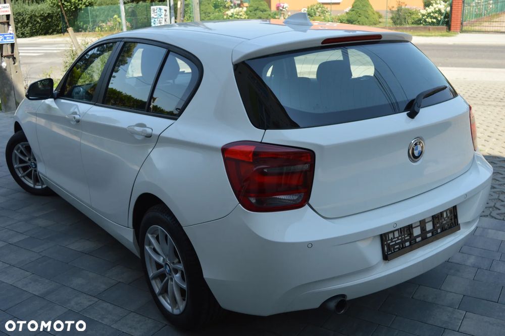 BMW Seria 1 114d Sport Line - 19