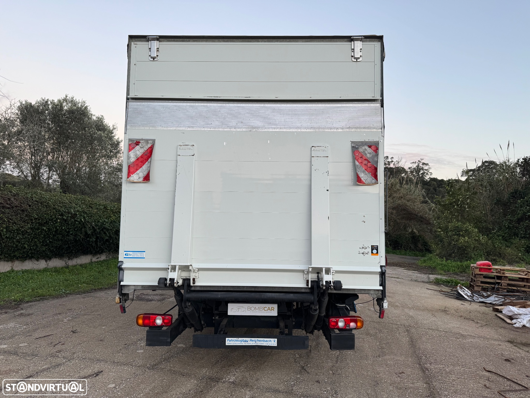 Mitsubishi Canter Fuso 7C15 - 22