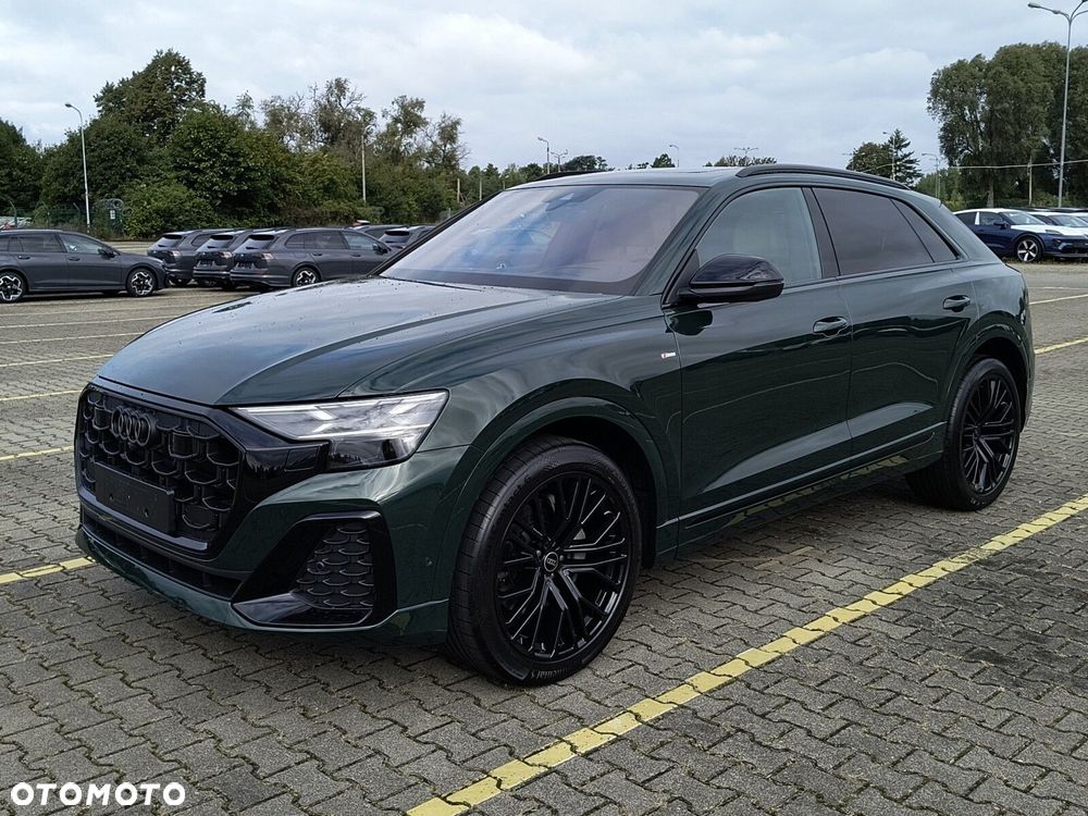 Audi Q8 - 12