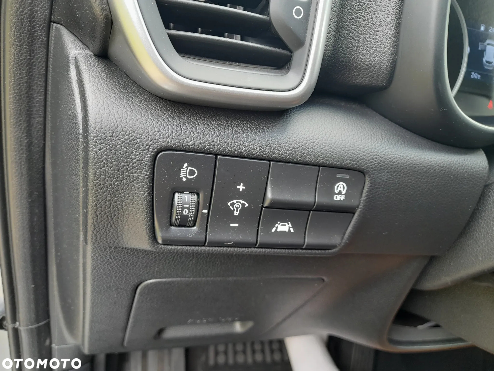 Kia Sportage - 16