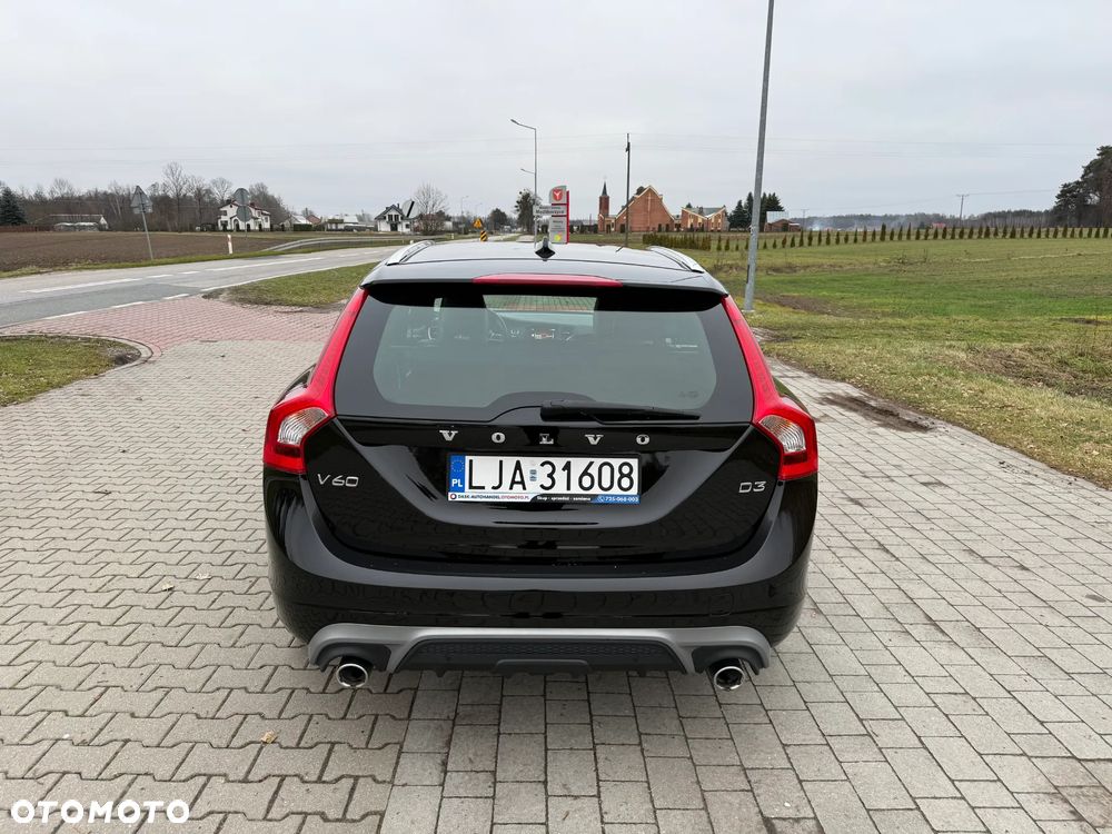 Volvo V60 D3 Geartronic RDesign - 4