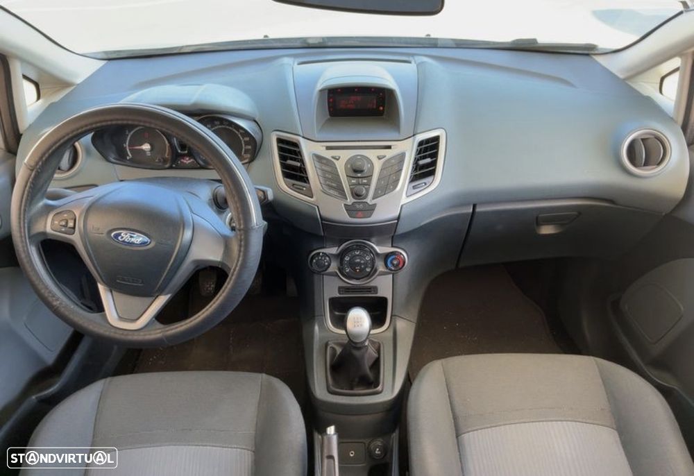 Ford Fiesta - 3