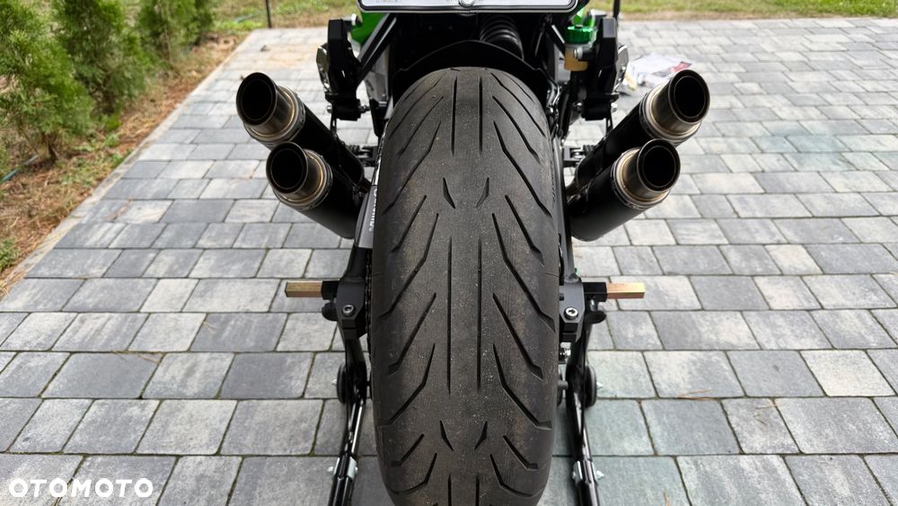 Kawasaki Ninja 1000 SX - 19