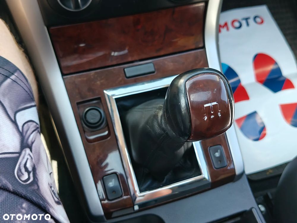 Suzuki Grand Vitara 1.9 DDiS Comfort + DPF - 26