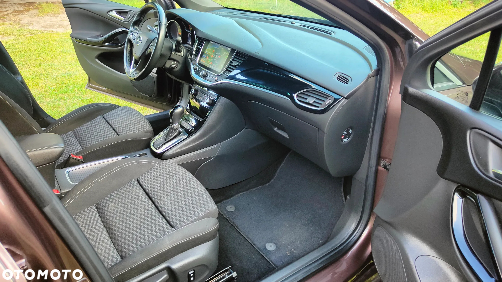 Opel Astra 1.6 D (CDTI) Automatik Sports Tourer Business - 26