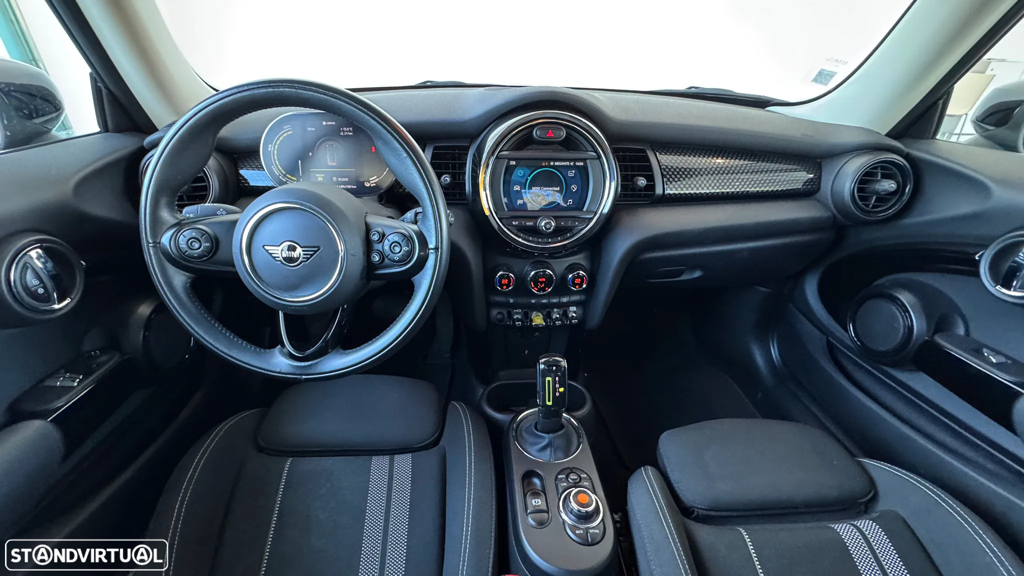 MINI 3 Portas Cooper SE S - 13
