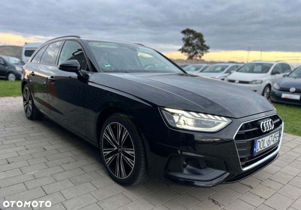 Audi A4 Avant - 11