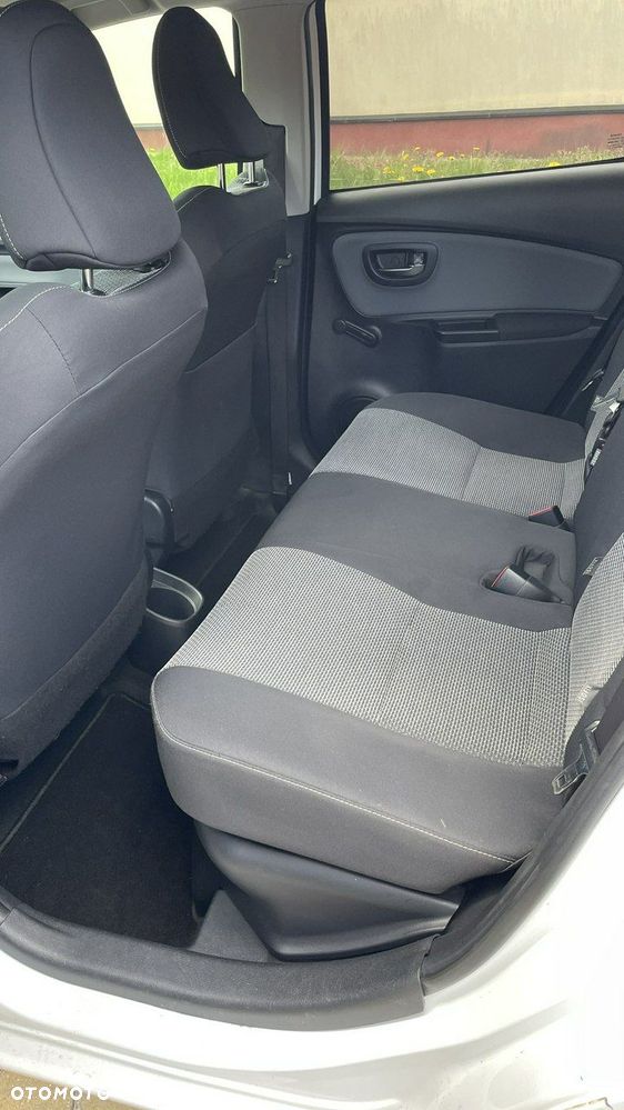 Toyota Yaris - 20