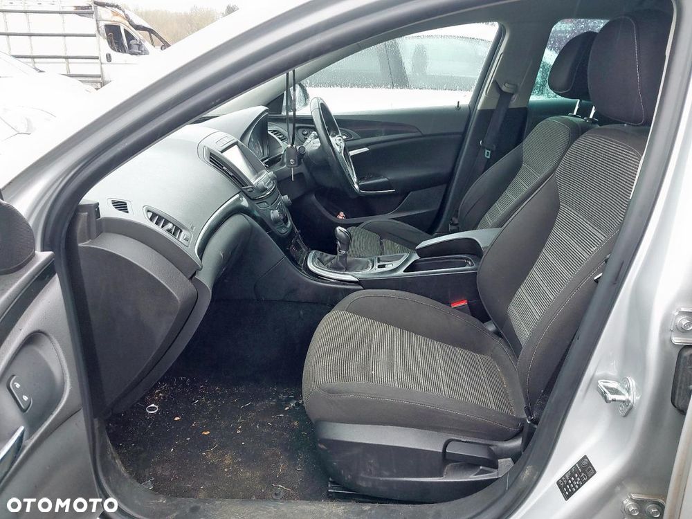 Opel Insignia 1.6 CDTI ecoFLEX Start/Stop Sport - 4