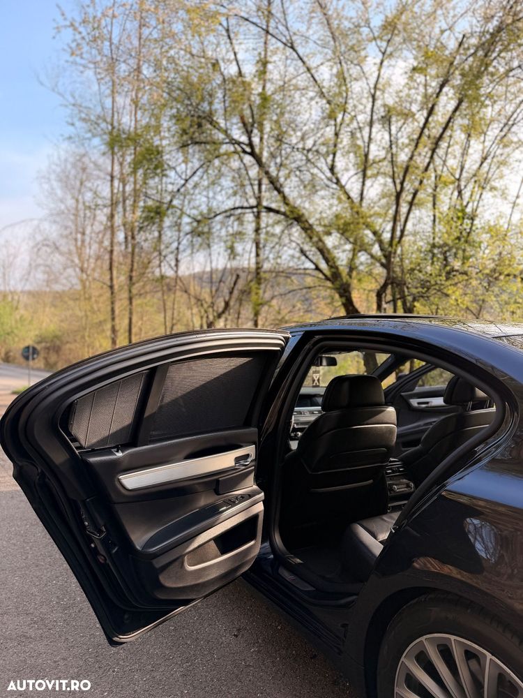 BMW Seria 7 730d - 7