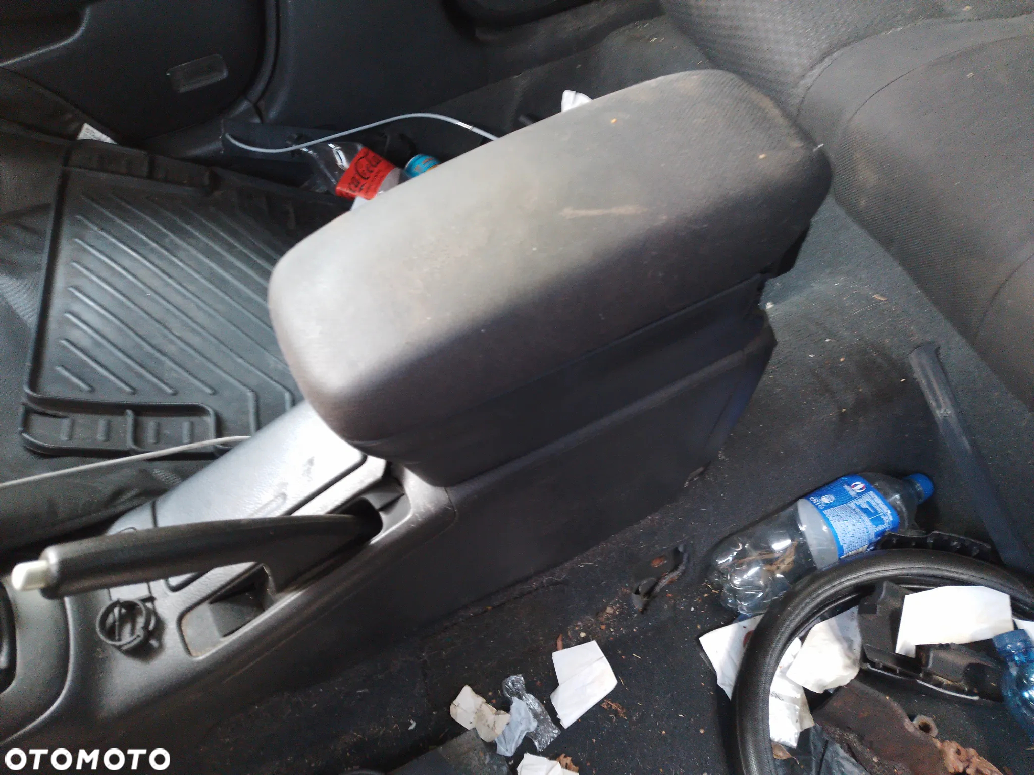 TOYOTA AVENSIS T25 2.0 VVT-i  03-06  209  ZDERZAK PRZÓD PRZEDNI - 23