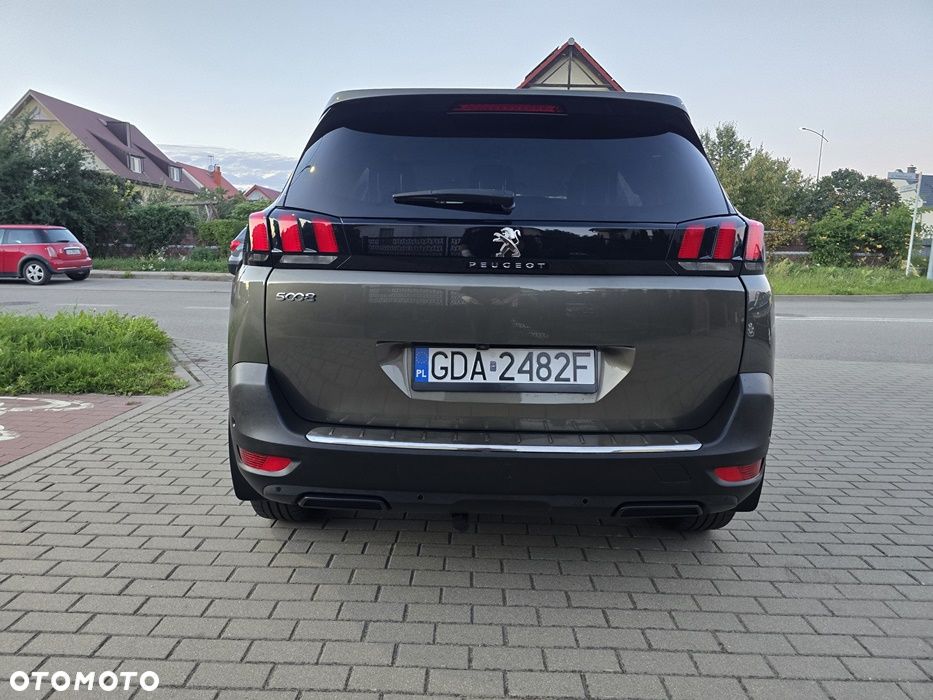 Peugeot 5008 BlueHDi 130 EAT8 Allure - 4