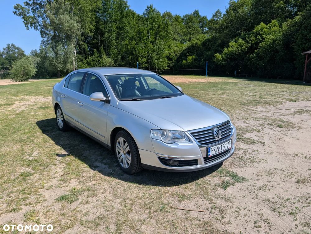 Volkswagen Passat 2.0 TDI DPF Highline - 5