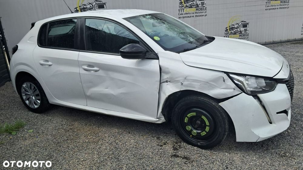 Peugeot 208 - 9