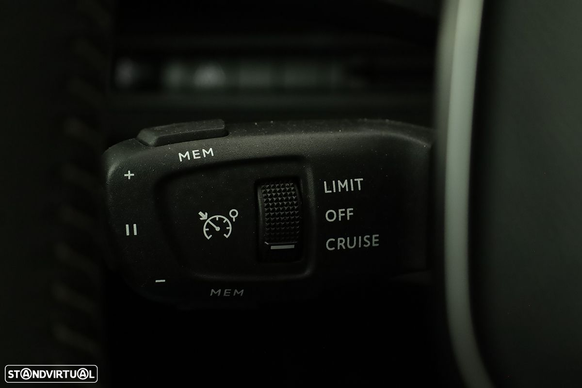 Peugeot 3008 1.2 PureTech Allure Pack - 19