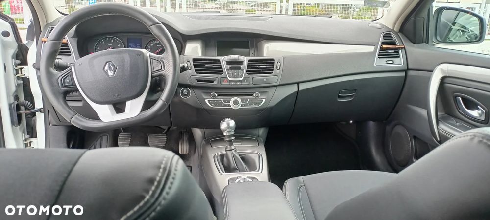 Renault Laguna - 12