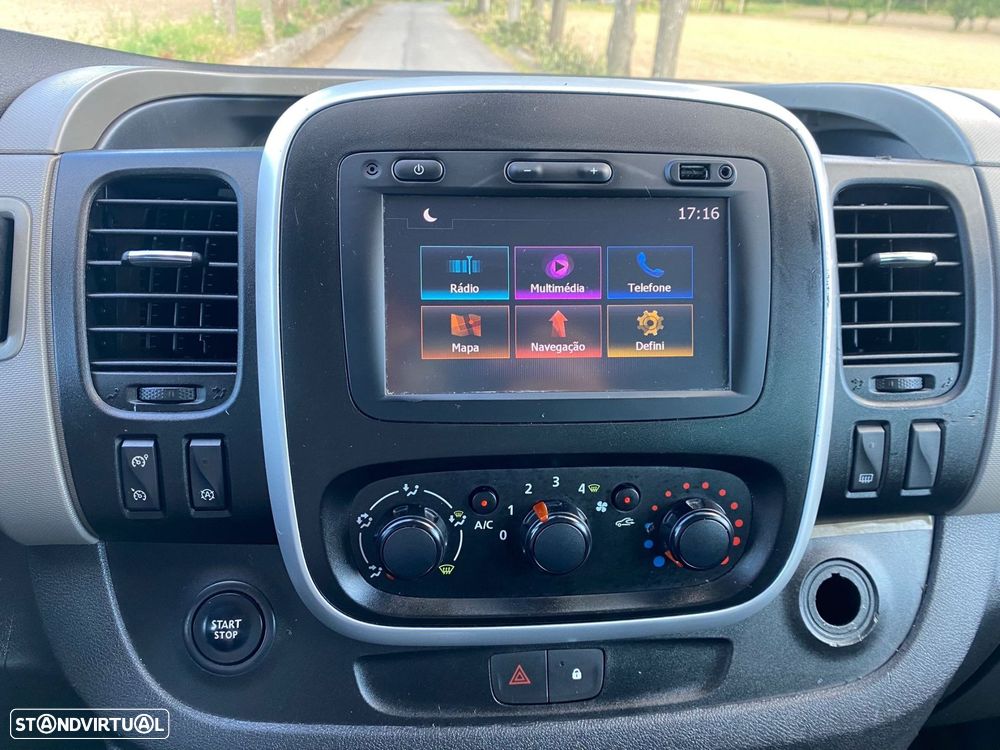 Renault Trafic - 14