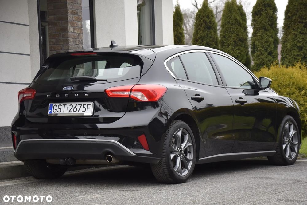 Ford Focus 1.0 EcoBoost Start-Stopp-System TITANIUM DESIGN - 4