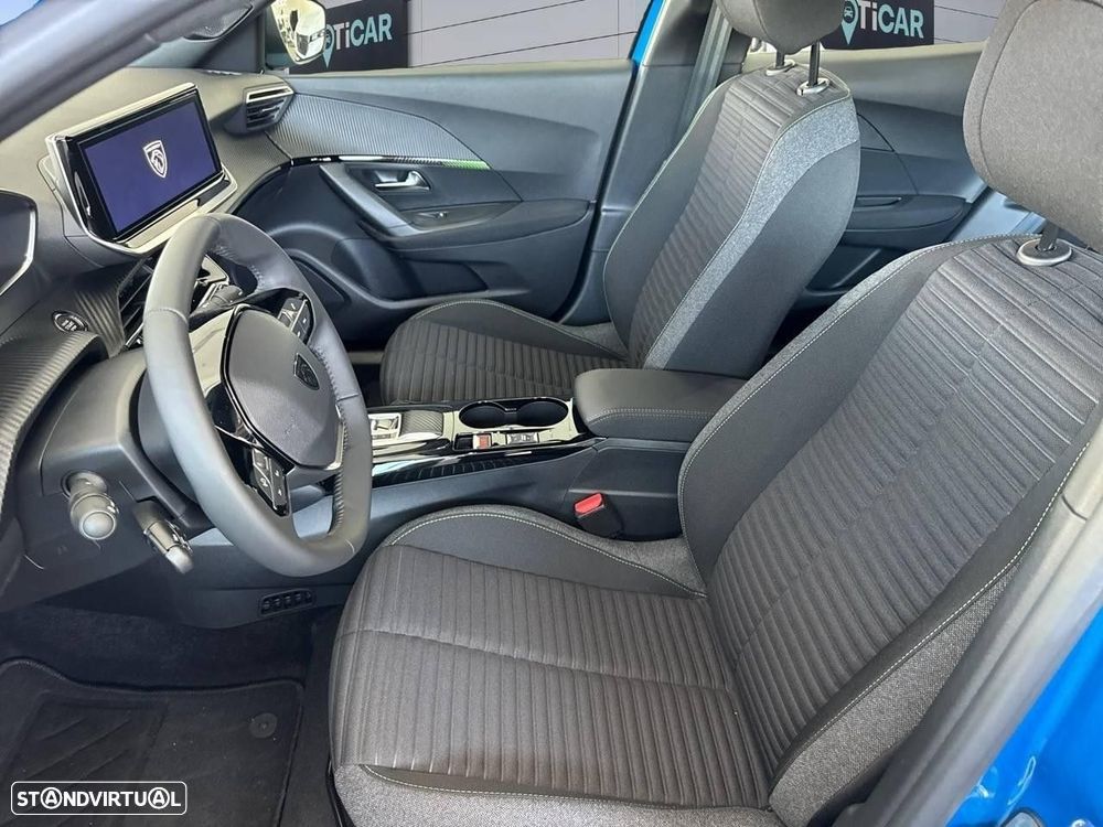 Peugeot e-2008 54 kWh Active - 9