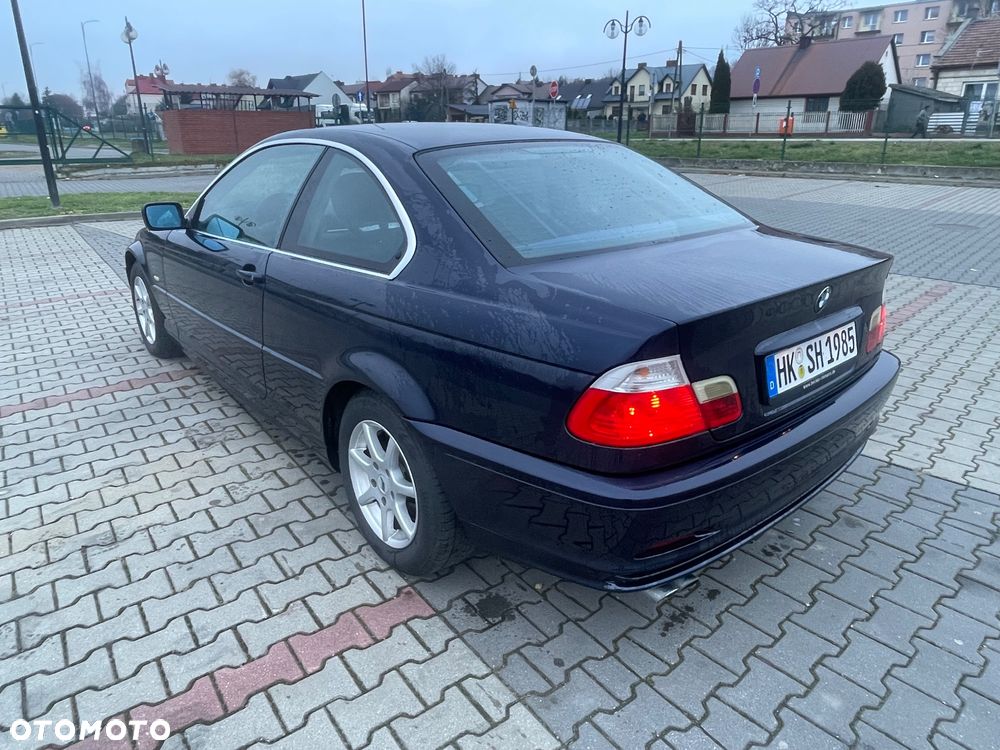 BMW Seria 3 323Ci - 4
