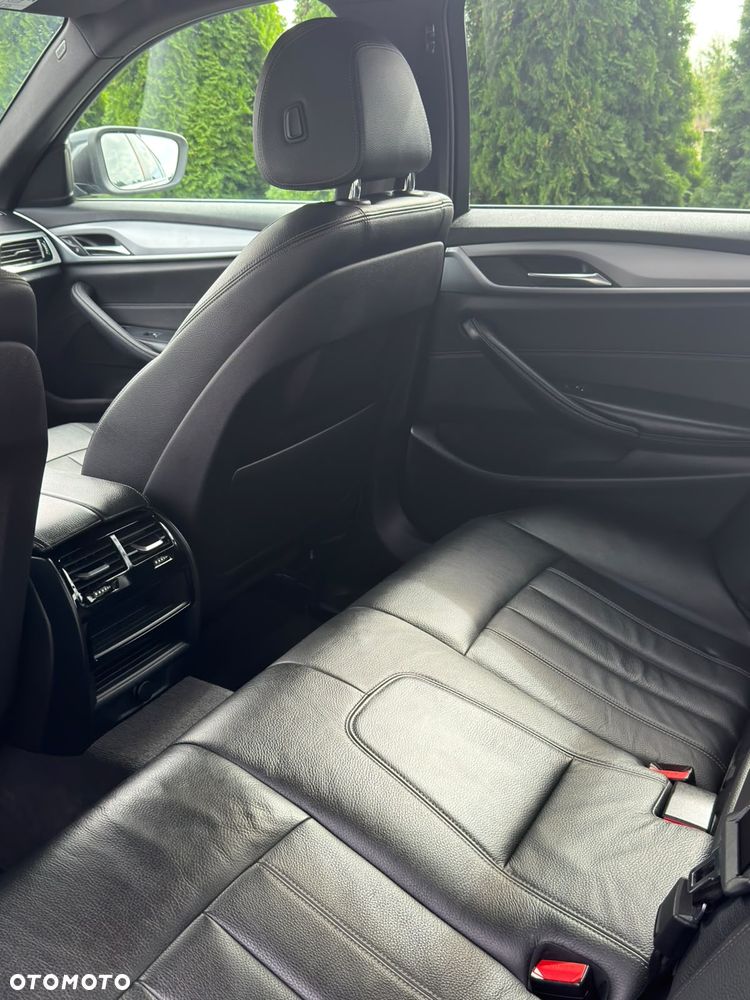 BMW Seria 5 520d Eff.Dynamics - 23