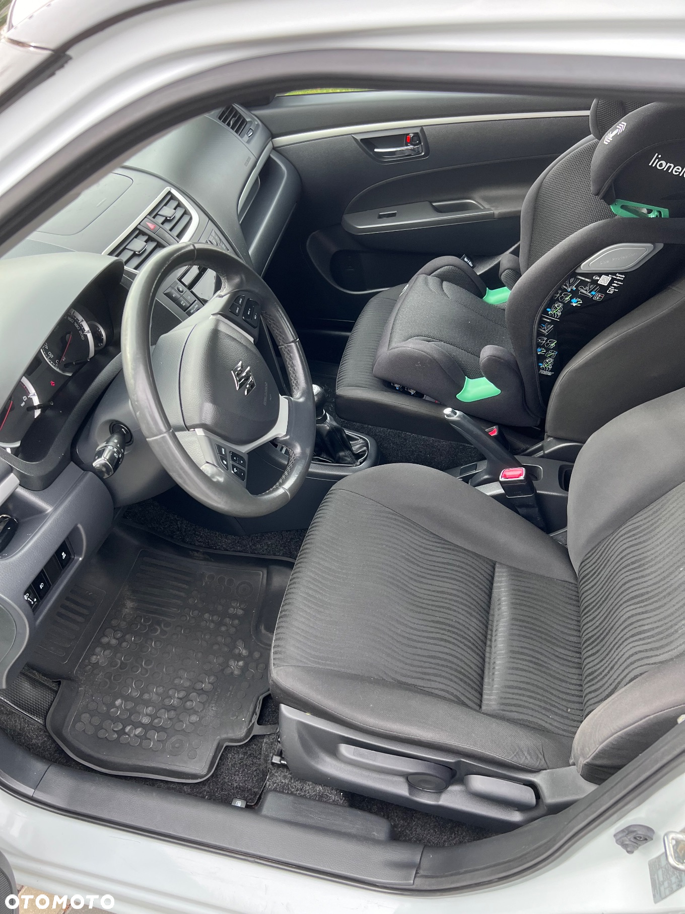 Suzuki Swift 1.3 DDiS GLX / Comfort - 8