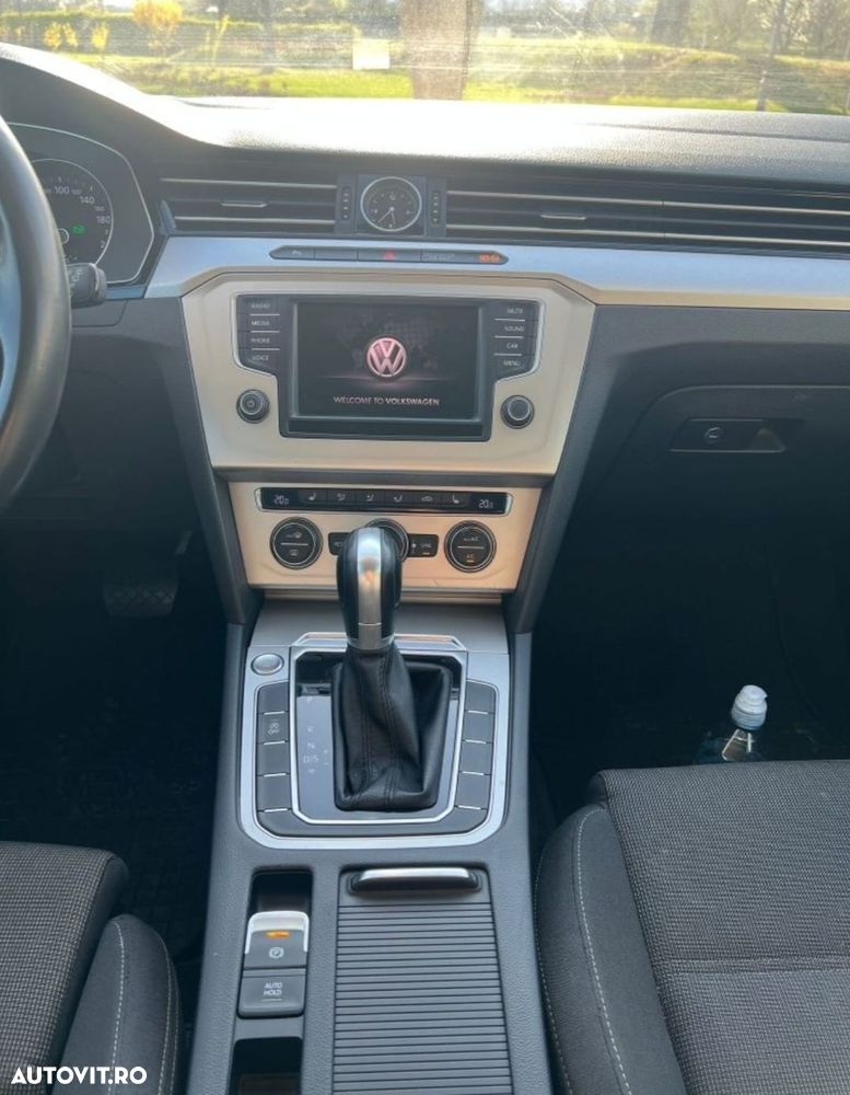 Volkswagen Passat Variant 2.0 TDI DSG Comfortline - 4