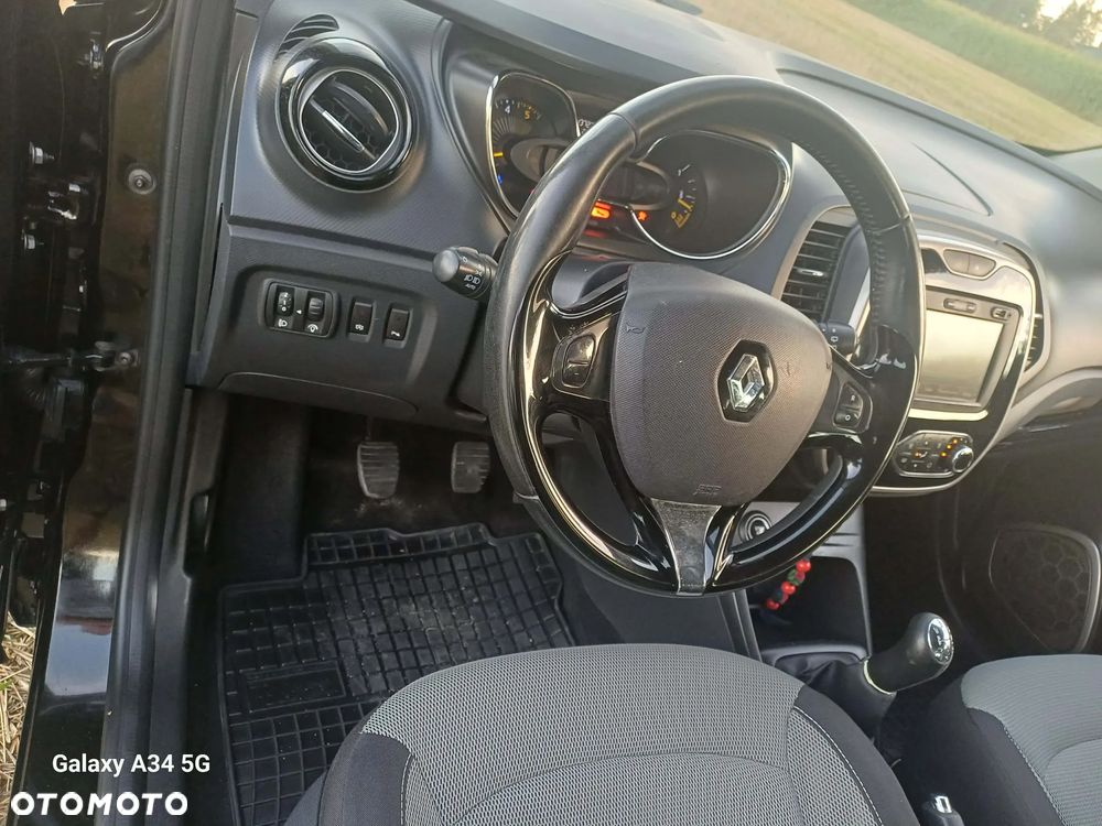 Renault Captur - 16