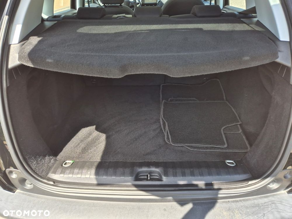Peugeot 2008 1.2 Pure Tech GPF Allure S&S EAT6 - 26