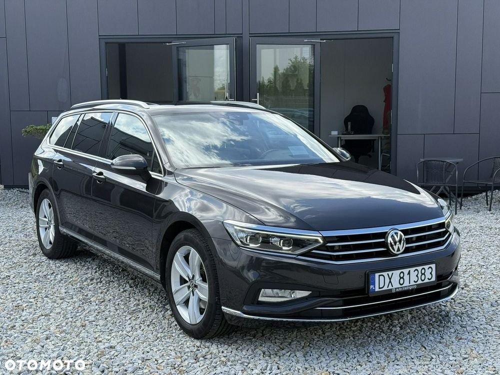 Volkswagen Passat Variant 2.0 TDI SCR DSG Elegance - 3