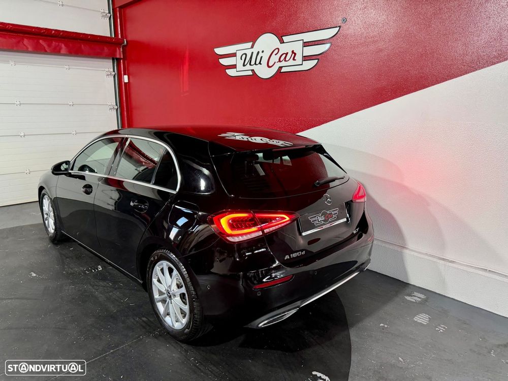 Mercedes-Benz A 180 d Progressive Aut. - 44