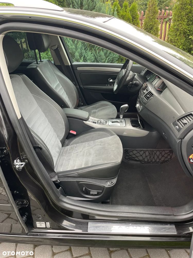 Renault Laguna 2.0 dCi Bose Edition ESM - 13