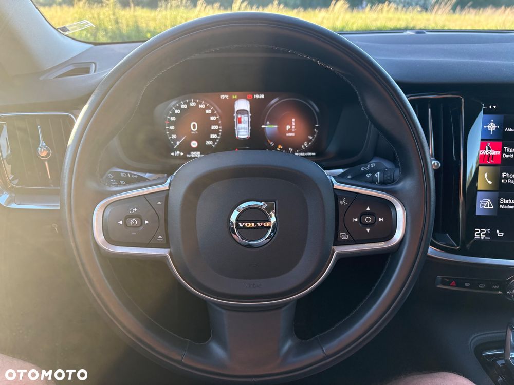 Volvo V60 T6 AWD Plug-In Hybrid Inscription - 14