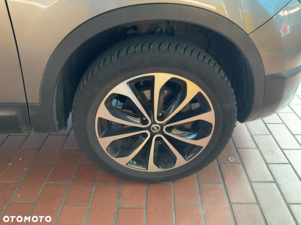 Nissan Qashqai 2.0 CVT 360 - 21