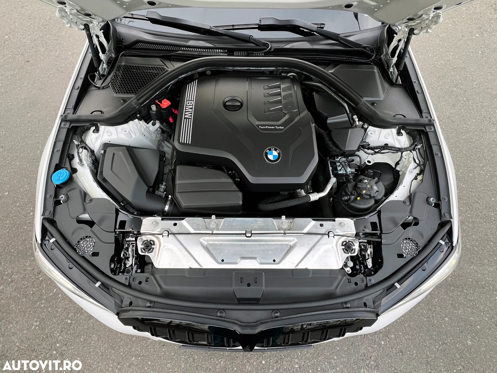 BMW Seria 3 320i AT - 18